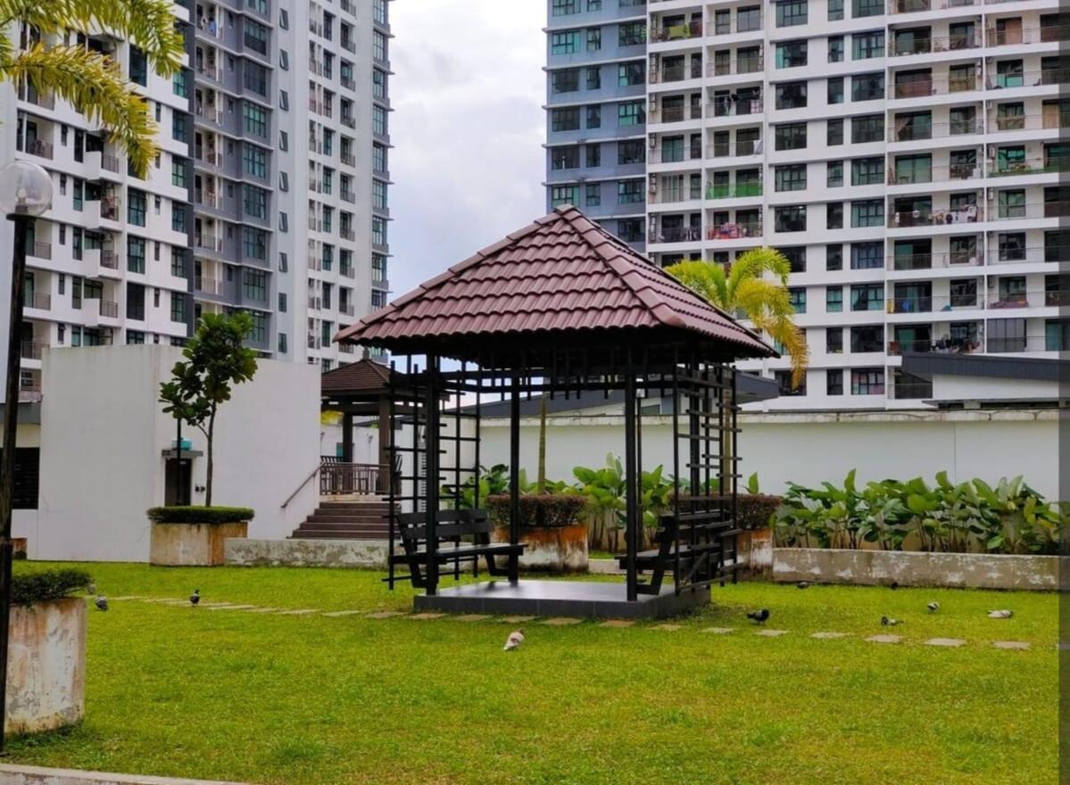 The Garden 6pax Comfort Convenient Bystay Johor Bahru